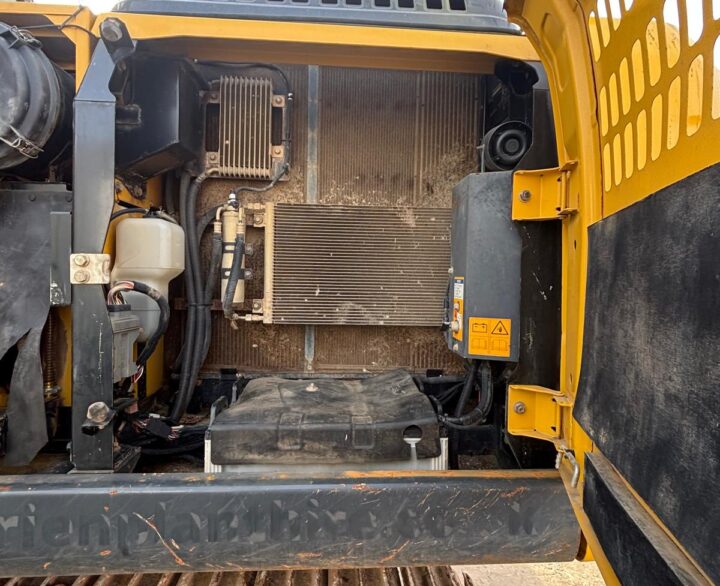 Kobelco SK210LC-10-E - Crawler Excavators