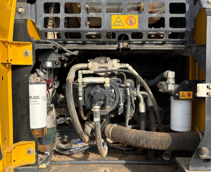 Kobelco SK210LC-10-E - Crawler Excavators