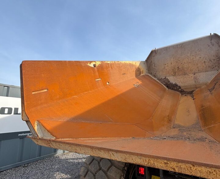 Rokbak RA30 - Articulated Dump Trucks
