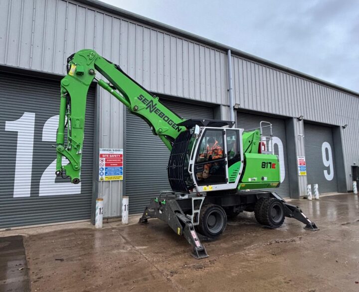 Sennebogen 817M - Material Handlers