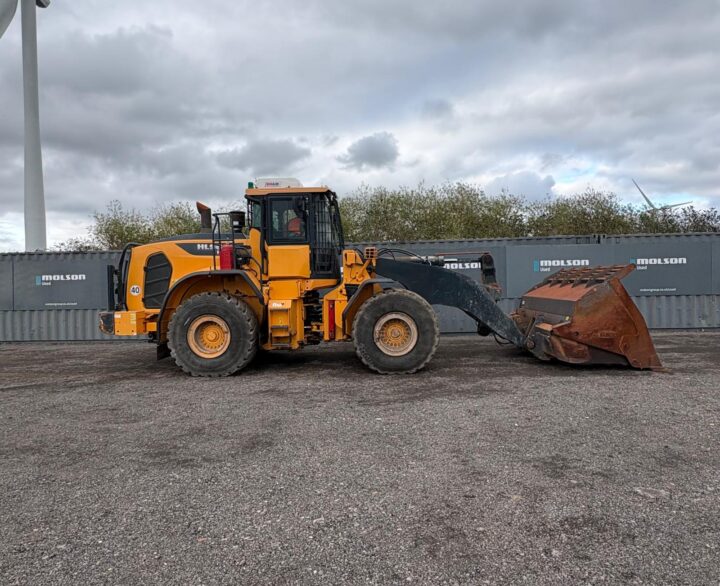 Hyundai HL960AHDXT - Used Wheel Loaders