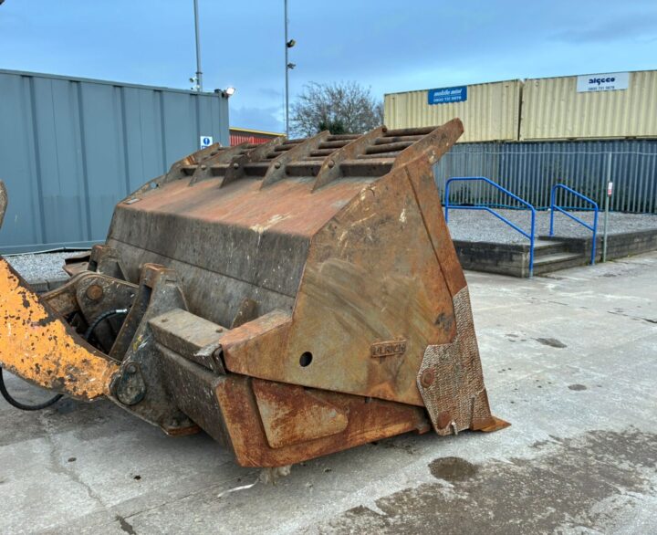 Hyundai HL960HDXT - Used Wheel Loaders