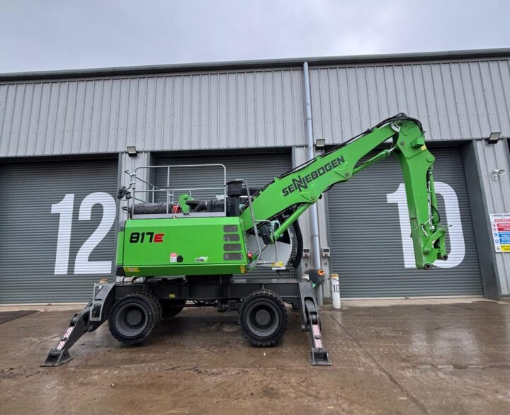 Sennebogen 817M - Material Handlers