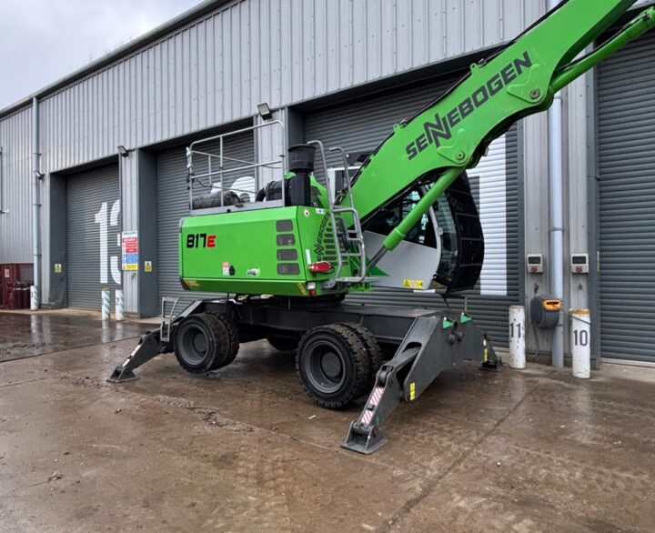 Sennebogen 817M - Material Handlers