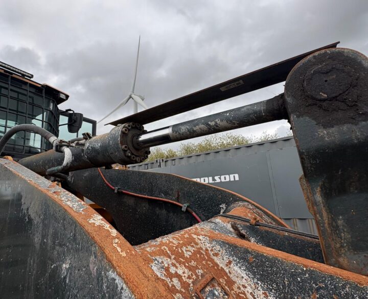 Hyundai HL960AHDXT - Used Wheel Loaders