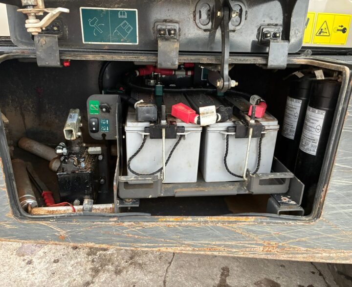 Rokbak RA30 - Articulated Dump Trucks