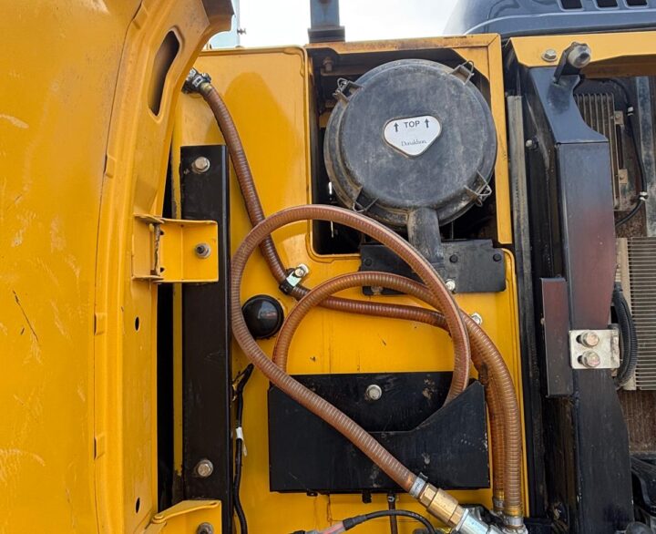 Kobelco SK210LC-10-E - Crawler Excavators