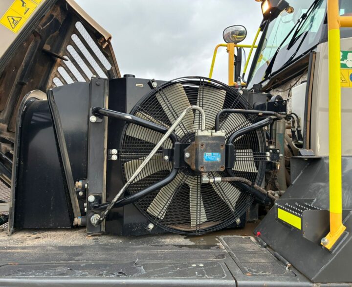 Rokbak RA30 - Articulated Dump Trucks