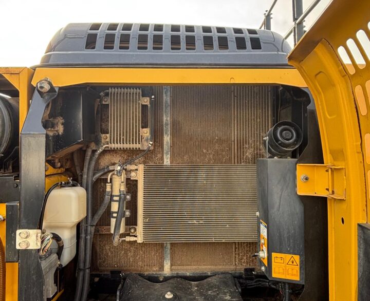 Kobelco SK210LC-10-E - Crawler Excavators