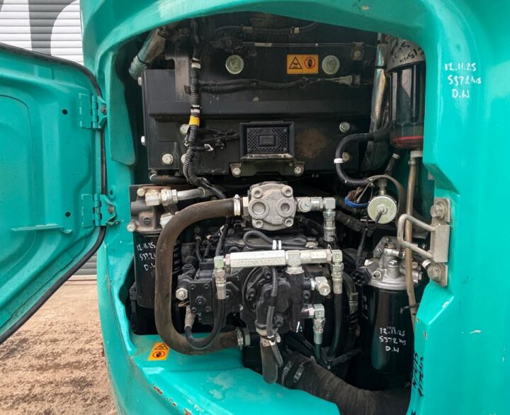 Kobelco SK140SRLC-7 - Crawler Excavators