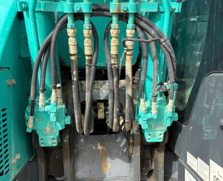 Kobelco SK140SRLC-7 DZ - Crawler Excavators