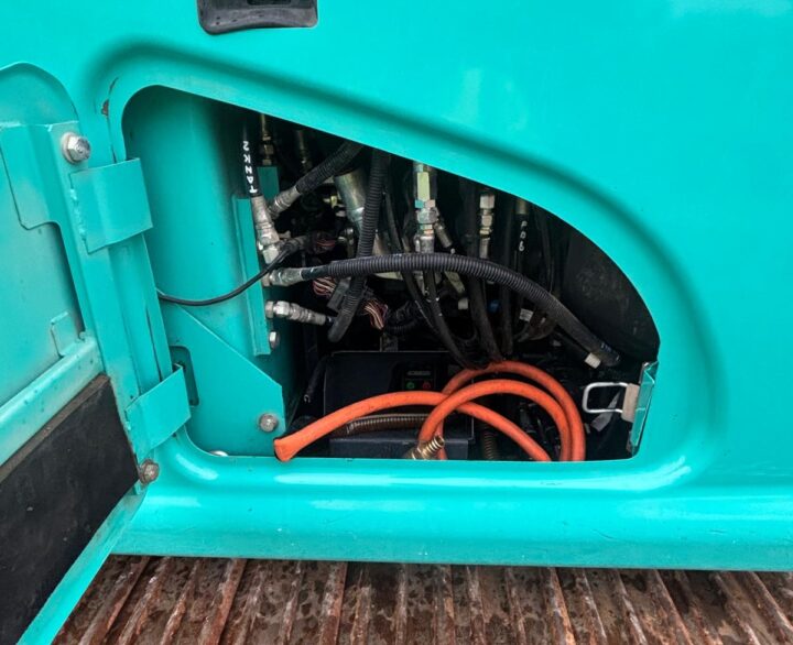 Kobelco SK140SRLC-7 - Crawler Excavators