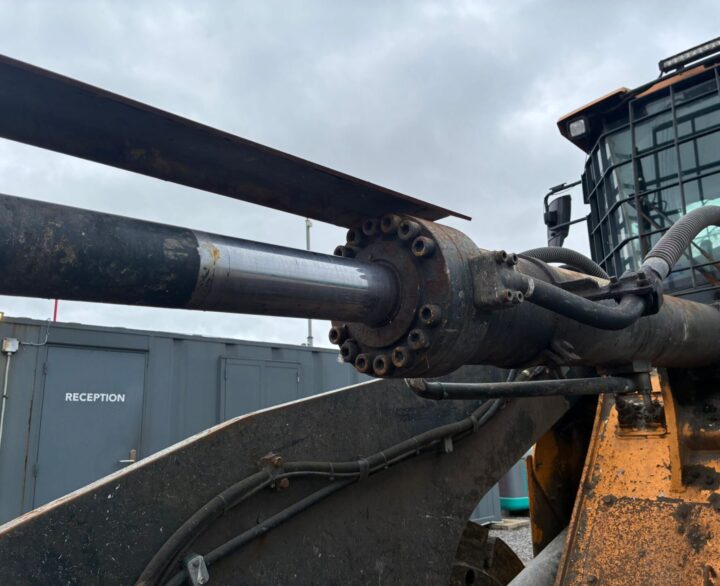 Hyundai HL960AHDXT - Used Wheel Loaders