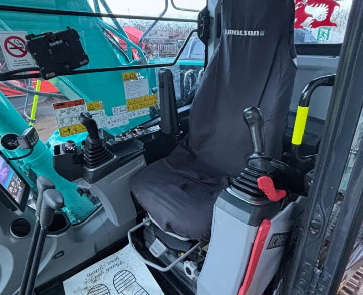 Kobelco SK130LC-11 - Crawler Excavators