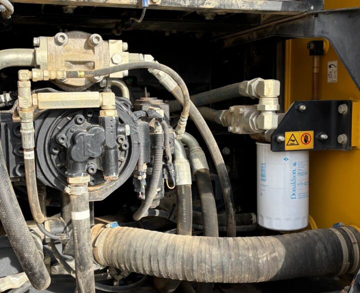 Kobelco SK210LC-10-E - Crawler Excavators