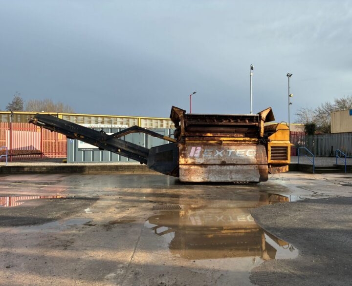 Extec Robotrac - Used Screeners