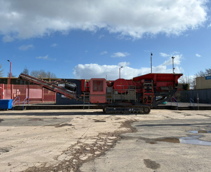 Terex Finlay J-1170HA - Used Crushers