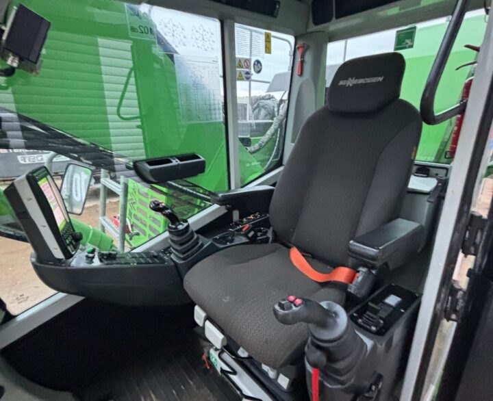 Sennebogen 817M - Material Handlers