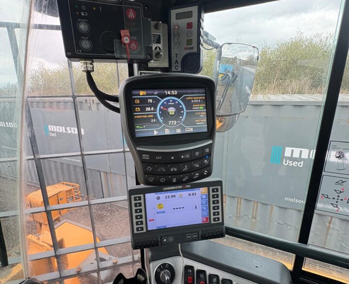 Hyundai HL960AHDXT - Used Wheel Loaders