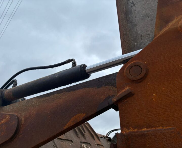 Hyundai HL960AHDXT - Used Wheel Loaders