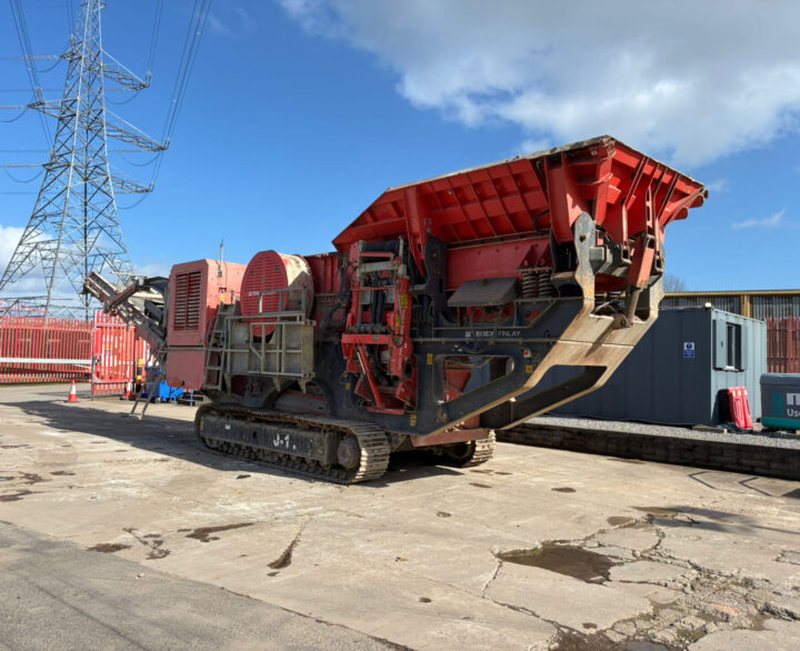 Terex Finlay J-1170HA - Used Crushers