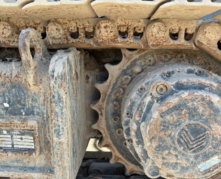 Terex Finlay J-1170HA - Used Crushers