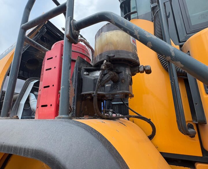 Hyundai HL960AHDXT - Used Wheel Loaders