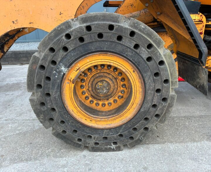 Hyundai HL960HDXT - Used Wheel Loaders