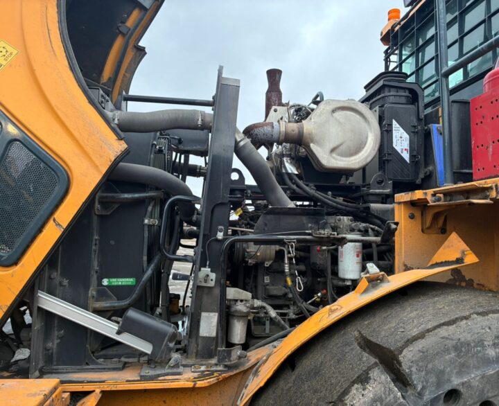 Hyundai HL960AHDXT - Used Wheel Loaders