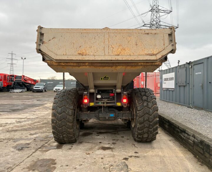 Rokbak RA30 - Articulated Dump Trucks