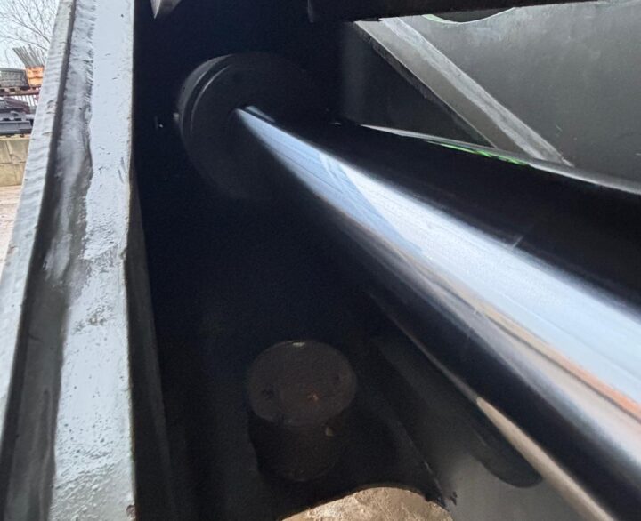 Sennebogen 817M - Material Handlers