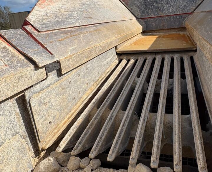 Terex Finlay J-1175PS HYBRID - Used Crushers