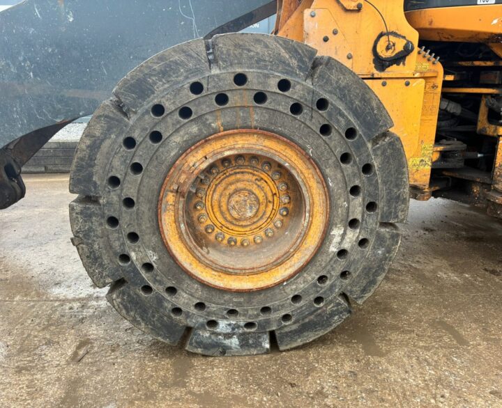 Hyundai HL960AHDXT - Used Wheel Loaders