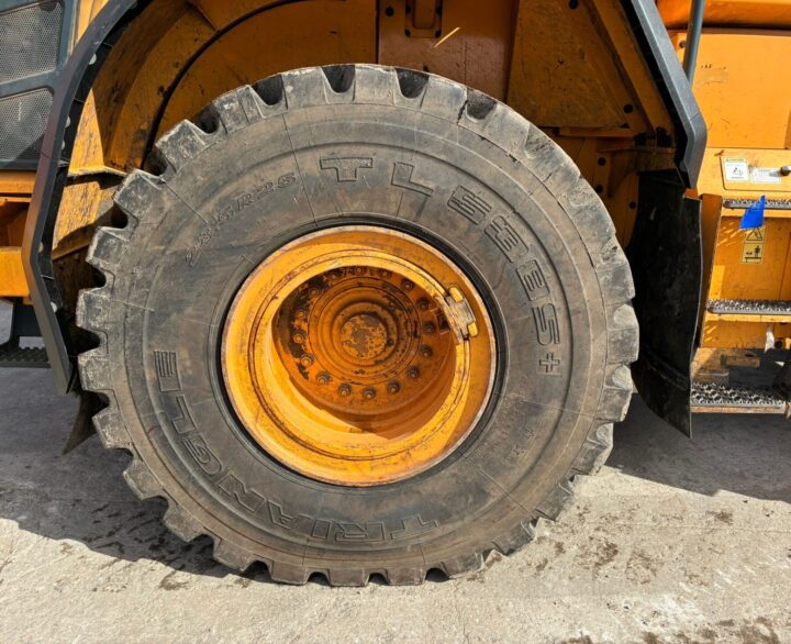 Hyundai HL960 - Used Wheel Loaders