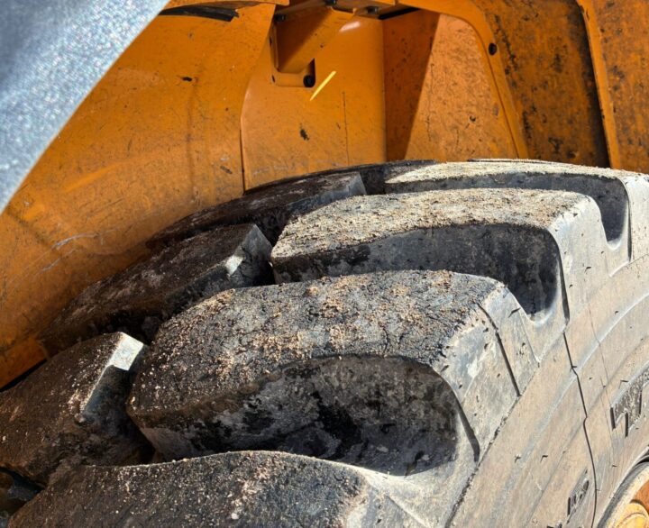 Hyundai HL960 - Used Wheel Loaders
