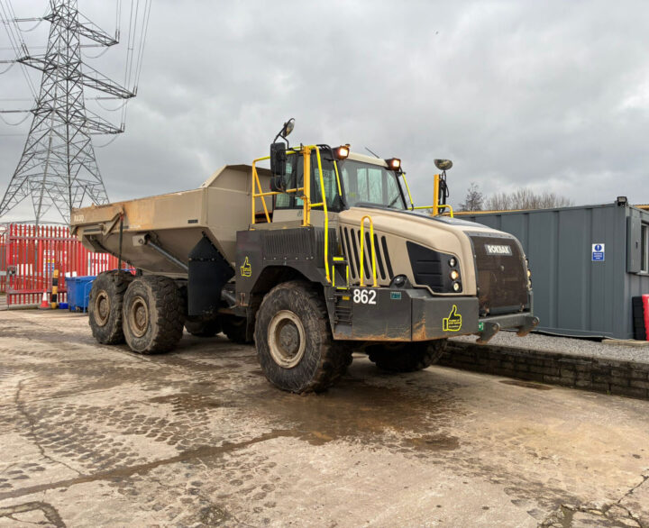 Rokbak RA30 - Articulated Dump Trucks