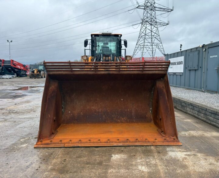 Hyundai HL960AHDXT - Used Wheel Loaders