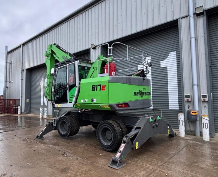 Sennebogen 817M - Material Handlers