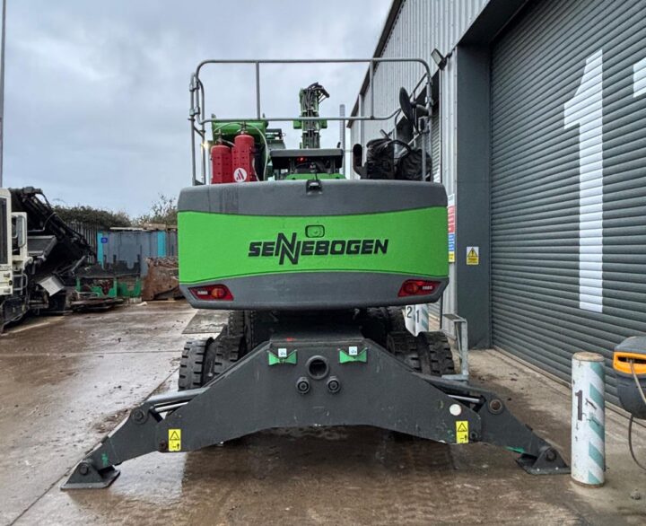 Sennebogen 817M - Material Handlers