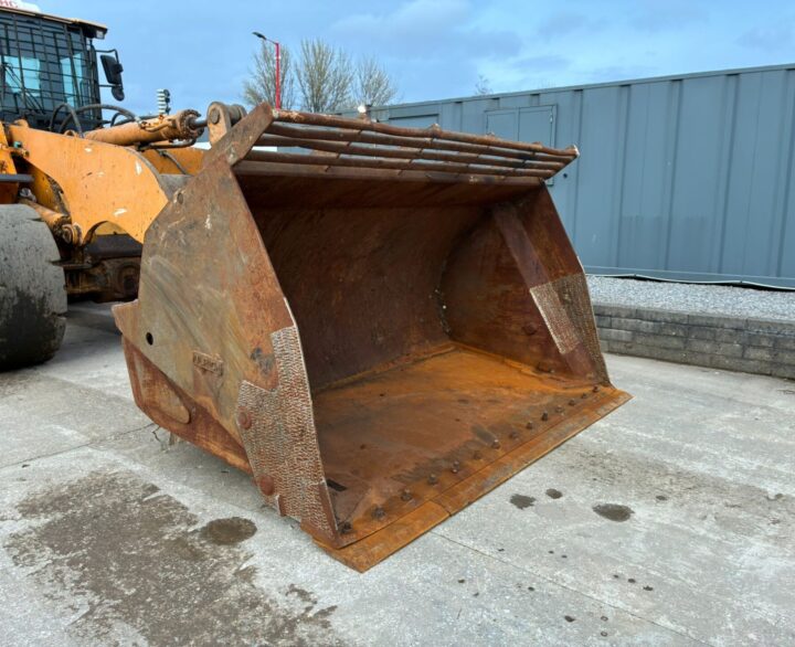 Hyundai HL960HDXT - Used Wheel Loaders