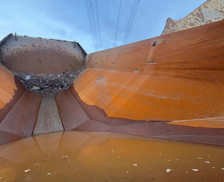 Rokbak RA30 - Articulated Dump Trucks