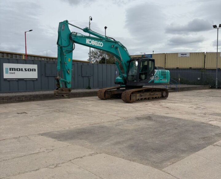 Kobelco SK210HLC-10 Hybrid - Crawler Excavators