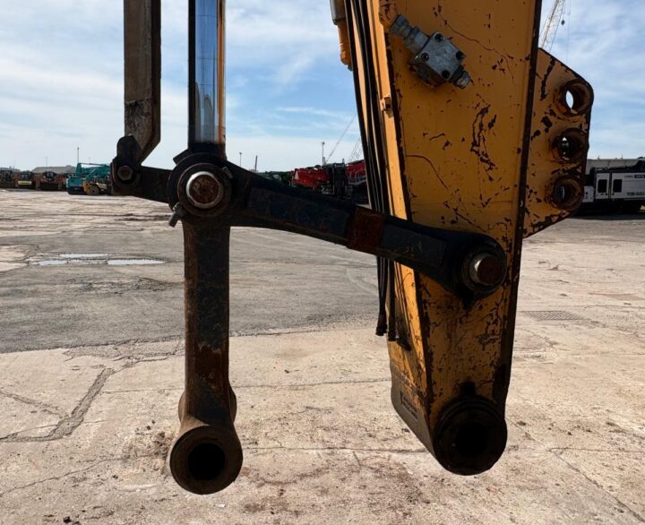 Hyundai HX380 - Crawler Excavators