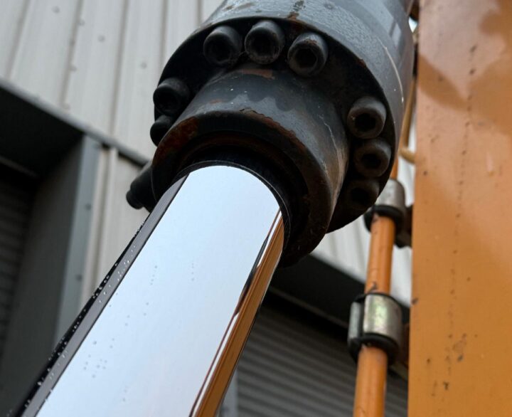 Hyundai HX140 Hi Rise - Crawler Excavators