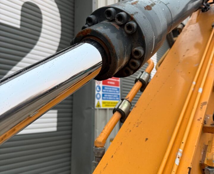 Hyundai HX140 Hi Rise - Crawler Excavators