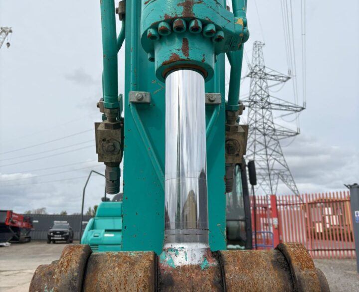 Kobelco SK210HLC-10 Hybrid - Crawler Excavators