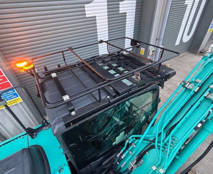 Kobelco SK130LC-11 - Crawler Excavators