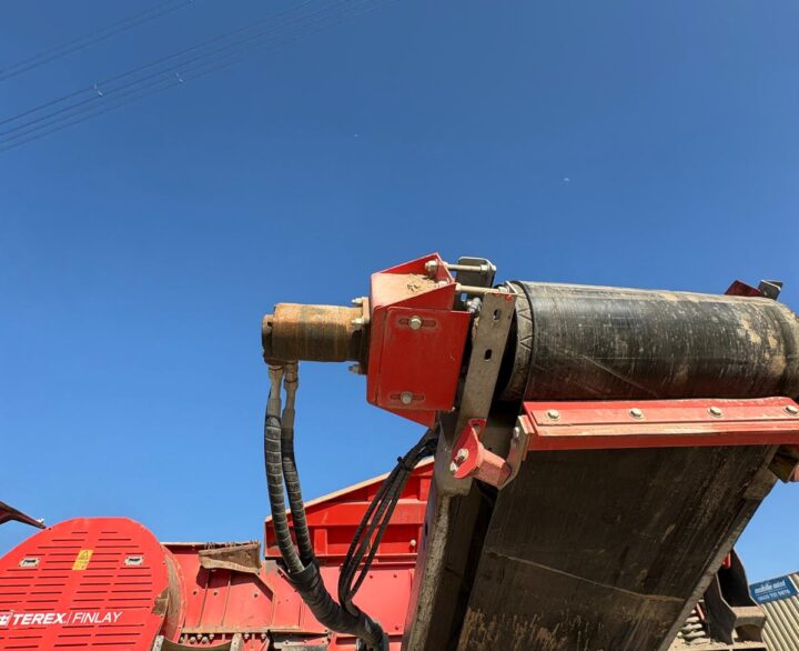Terex Finlay J-1170 HR - Used Crushers