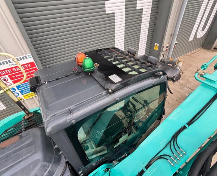 KOBELCO SK230SRLC-5 - Crawler Excavators