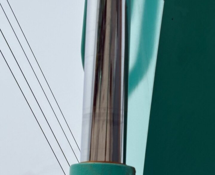 Kobelco SK210HLC-10 Hybrid - Crawler Excavators